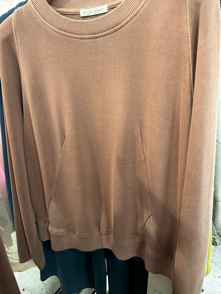 Sweatshirt: L/S w/front detail