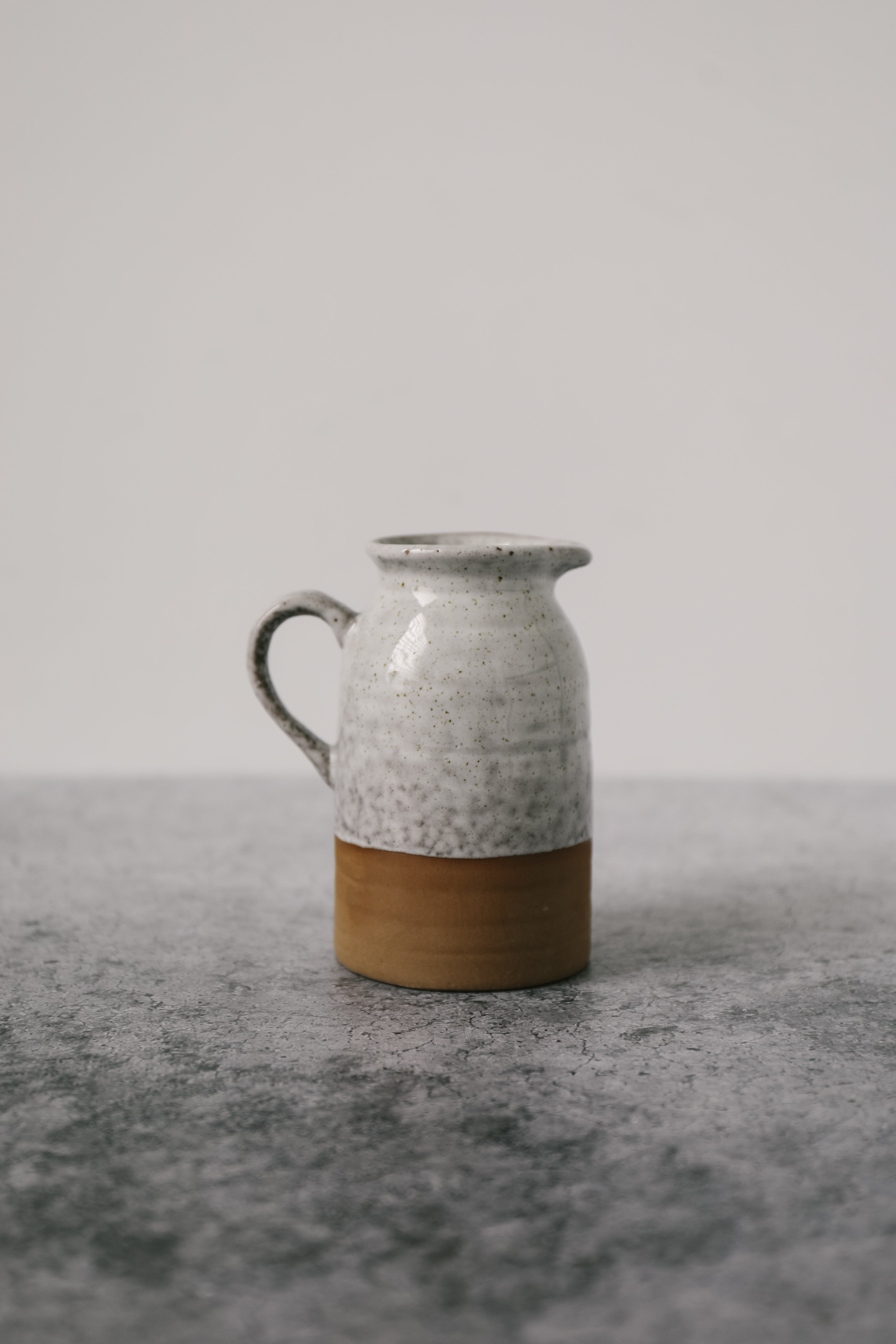 Stoneware Creamer Carafe – Maison53